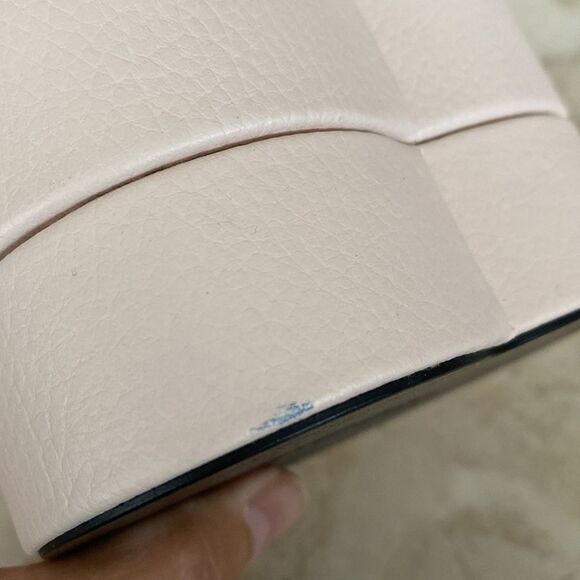 Pandora Genuine Leather Heart Shaped 2-Level Storage Box - Picture 9 of 9